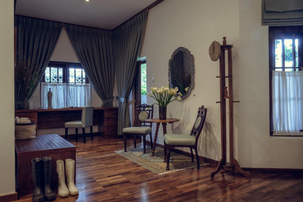 Stafford Bungalow Нувара-Элия Экстерьер фото